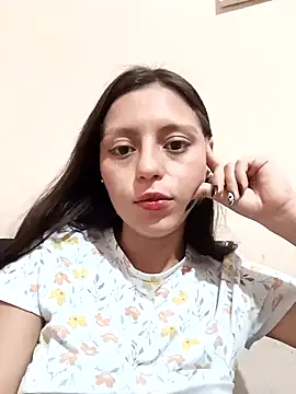 Snapshot of Lahila_ chatting on October 25, 2025, 12:40 am Lahila online show from October 25, 2025, 12:40 am