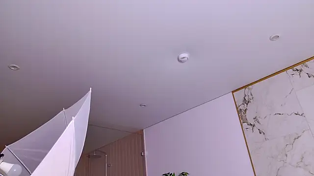 Snapshot of AmadaReine chatting on October 23, 2025, 1:21 pm AmadaReine online show from October 23, 2025, 1:21 pm