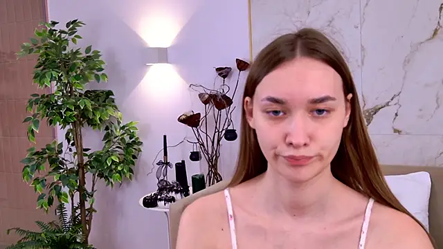 Snapshot of AmadaReine chatting on October 26, 2025, 4:13 pm AmadaReine online show from October 26, 2025, 4:13 pm