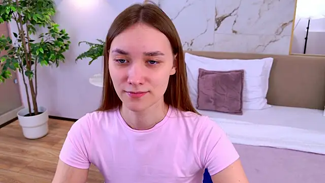 Snapshot of AmadaReine chatting on November 15, 2025, 4:14 pm AmadaReine online show from November 15, 2025, 4:14 pm