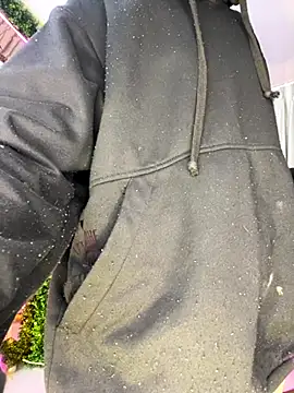 Kiara Zahiri   online show from September 15, 2025, 10:59 am