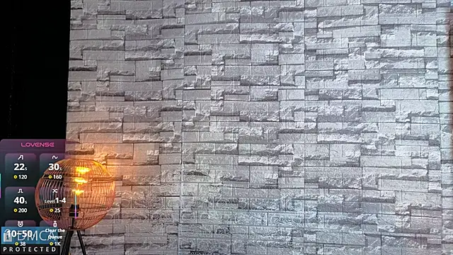 Kiara Zahiri   online show from December 1, 2025, 11:26 am