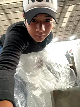 Snapshot of xbigpeach chatting on October 7, 2025, 12:46 pm xbigpeach online show from October 7, 2025, 12:46 pm