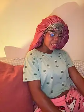 Sweet-Jade online show from November 17, 2025, 9:15 am