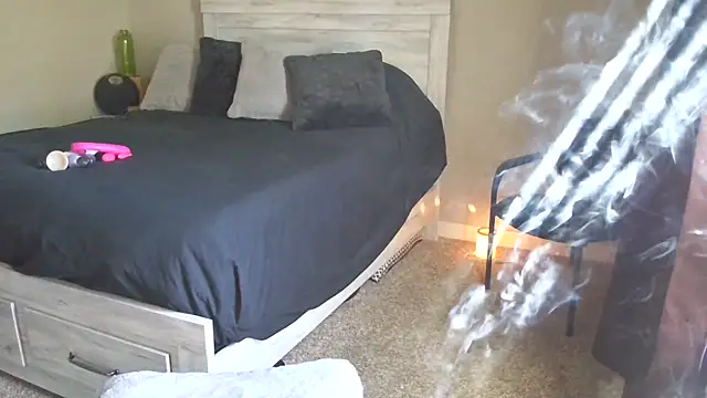 Calimarina online show from November 16, 2025, 5:51 pm