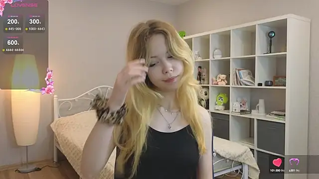 Snapshot of Wendy_Cutie chatting on September 29, 2025, 4:12 pm Wendy Cutie online show from September 29, 2025, 4:12 pm