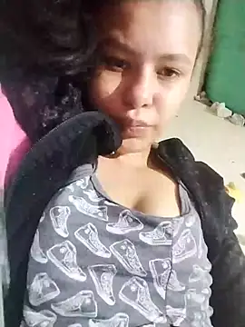 Snapshot of marisolcardona chatting on October 30, 2025, 11:22 am marisolcardona online show from October 30, 2025, 11:22 am