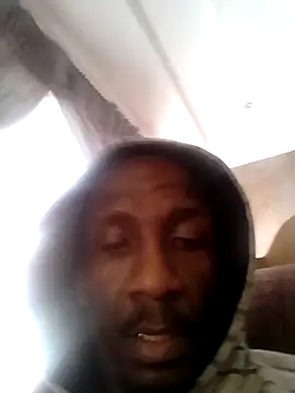 longdickson12345 online show from September 29, 2025, 7:24 am