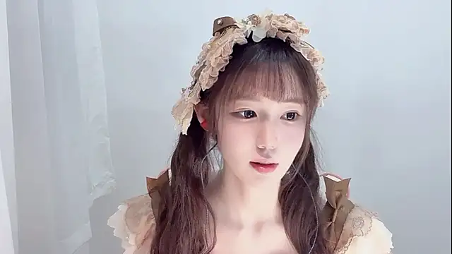 Snapshot of Xiao-runbao chatting on October 26, 2025, 2:12 pm Xiao-runbao online show from October 26, 2025, 2:12 pm