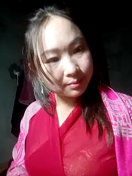 suki-lady online show from December 1, 2025, 3:06 pm