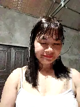 kute-00 online show from December 17, 2025, 12:33 pm