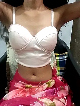 Snapshot of Daizy_Shah chatting on November 6, 2025, 3:02 pm Daizy Shah online show from November 6, 2025, 3:02 pm