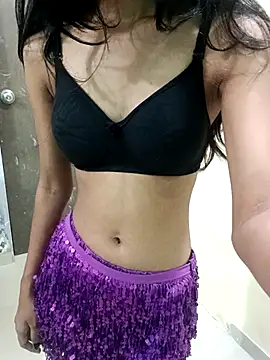 Snapshot of Daizy_Shah chatting on November 12, 2025, 12:38 pm Daizy Shah online show from November 12, 2025, 12:38 pm