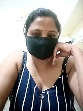 Snapshot of Shikha-mehra7 chatting on September 15, 2025, 4:51 pm Shikha-mehra7 online show from September 15, 2025, 4:51 pm