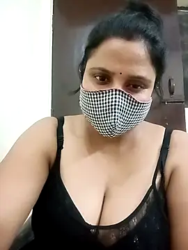 Snapshot of Shikha-mehra7 chatting on October 6, 2025, 5:43 pm Shikha-mehra7 online show from October 6, 2025, 5:43 pm