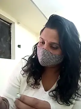 Shikha-mehra7 online show from November 16, 2025, 7:03 am