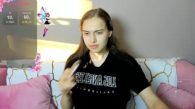 Alisa  Kelly online show from September 16, 2025, 1:06 am