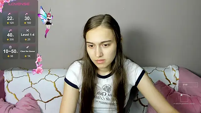 Alisa  Kelly online show from October 3, 2025, 1:13 am