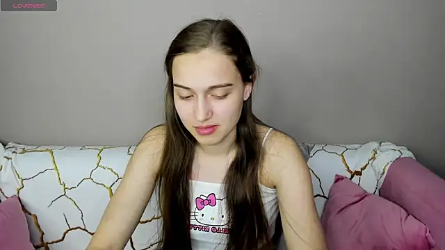 Alisa  Kelly online show from October 12, 2025, 12:09 am