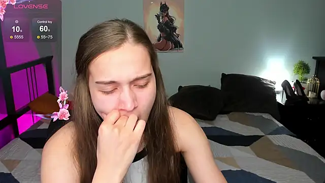 Alisa  Kelly online show from November 20, 2025, 2:12 am