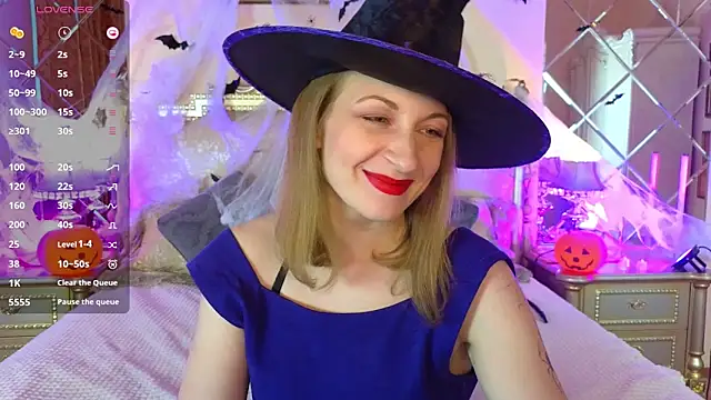 Katherine Loveau online show from October 29, 2025, 10:50 am