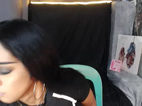 Snapshot of SerenityFoxx chatting on November 7, 2025, 6:08 pm SerenityFoxx online show from November 7, 2025, 6:08 pm