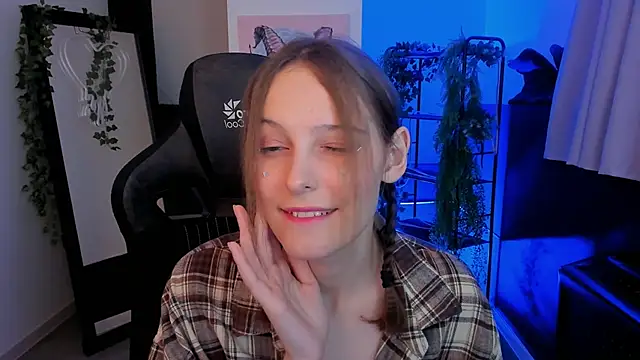 Snapshot of JenniferKiim chatting on October 23, 2025, 11:31 am JenniferKiim online show from October 23, 2025, 11:31 am