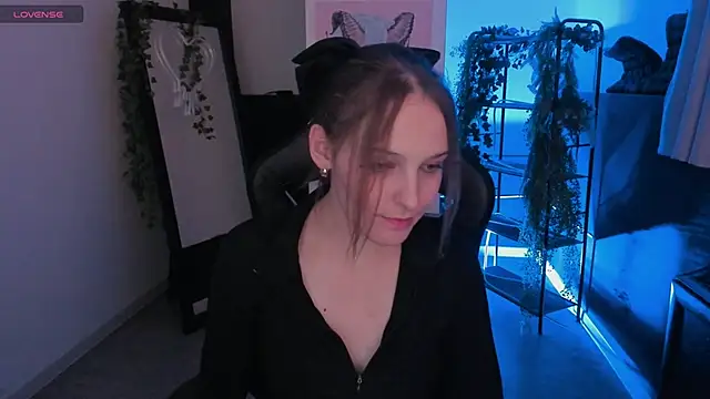 Snapshot of JenniferKiim chatting on October 27, 2025, 10:30 am JenniferKiim online show from October 27, 2025, 10:30 am