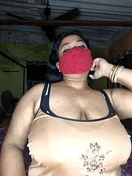 Snapshot of Smile-quien chatting on December 4, 2025, 6:55 am Smile-quien online show from December 4, 2025, 6:55 am