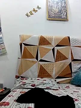 Snapshot of Rakhi_sawant143 chatting on November 3, 2025, 2:35 am Rakhi sawant143 online show from November 3, 2025, 2:35 am