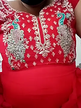 Snapshot of Rakhi_sawant143 chatting on November 4, 2025, 7:18 am Rakhi sawant143 online show from November 4, 2025, 7:18 am