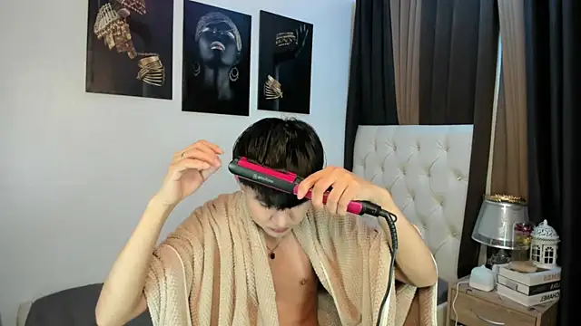 Snapshot of xxxhugecocktwinkxxx chatting on November 22, 2025, 5:01 pm xxxhugecocktwinkxxx online show from November 22, 2025, 5:01 pm