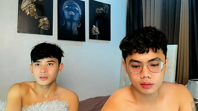 mightyhotcock online show from October 12, 2025, 5:34 pm