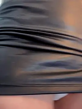 Snapshot of SweetieSinXXX chatting on September 9, 2025, 3:33 pm SweetieSinXXX online show from September 9, 2025, 3:33 pm