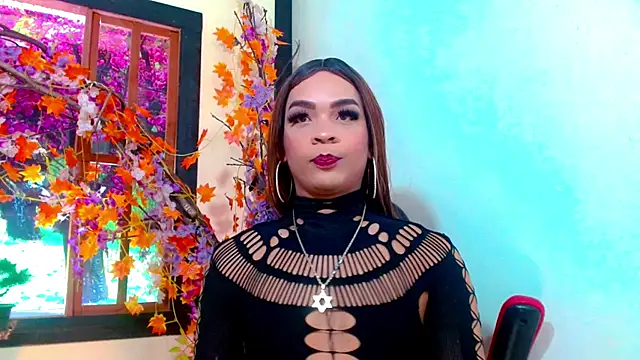 Snapshot of Cristal_Villael chatting on October 25, 2025, 7:08 pm Cristal Villael online show from October 25, 2025, 7:08 pm