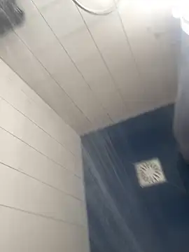 MrScrr online show from October 1, 2025, 10:10 am