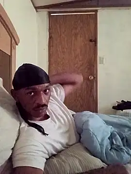 Snapshot of CaramelBrownBBC14 chatting on September 11, 2025, 3:12 pm CaramelBrownBBC14 online show from September 11, 2025, 3:12 pm