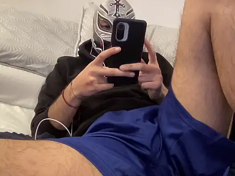 Snapshot of Superwow54 chatting on October 8, 2025, 11:57 pm Superwow54 online show from October 8, 2025, 11:57 pm