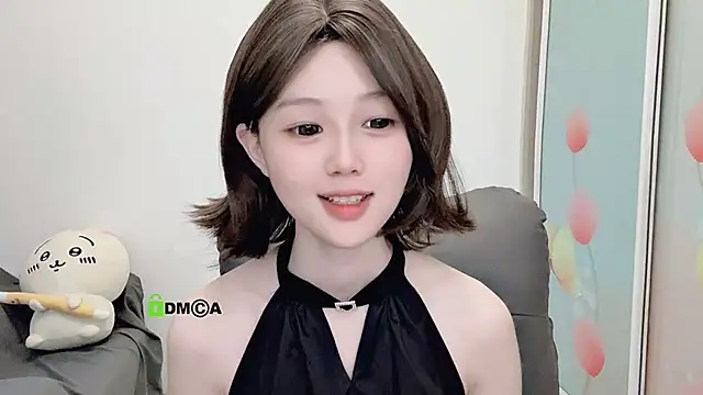 Snapshot of gummy-candy chatting on October 12, 2025, 1:26 am gummy-candy online show from October 12, 2025, 1:26 am
