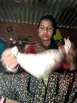 Snapshot of Pinki_yadavni chatting on September 9, 2025, 7:08 am Pinki yadavni online show from September 9, 2025, 7:08 am