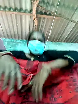 Snapshot of Hot-honi chatting on September 21, 2025, 11:56 am Hot-honi online show from September 21, 2025, 11:56 am