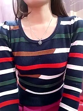 CherryBeii online show from November 16, 2025, 6:41 am