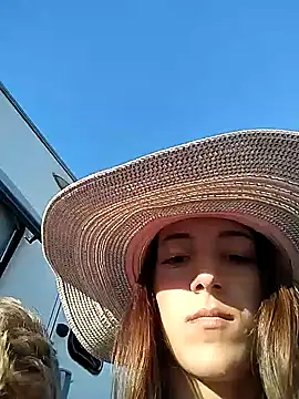 Snapshot of KittyXgoodass chatting on September 14, 2025, 5:34 pm KittyXgoodass online show from September 14, 2025, 5:34 pm