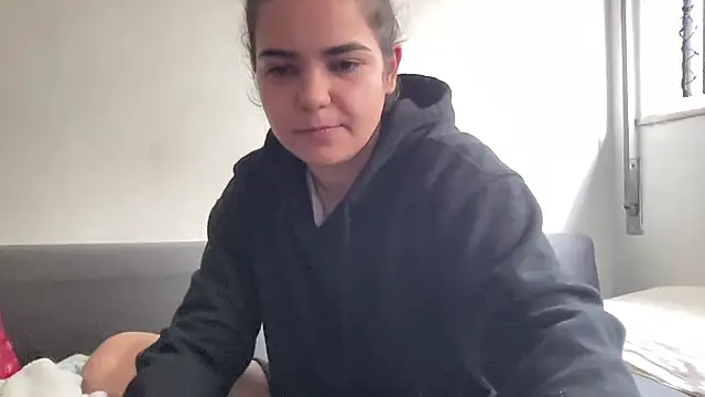 Snapshot of bruninhapt chatting on September 12, 2025, 7:19 am bruninhapt online show from September 12, 2025, 7:19 am