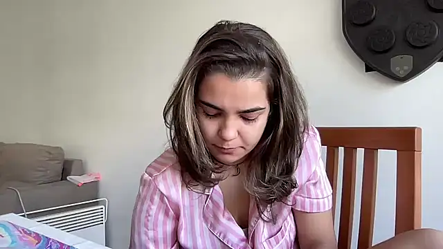Snapshot of bruninhapt chatting on October 9, 2025, 9:29 am bruninhapt online show from October 9, 2025, 9:29 am