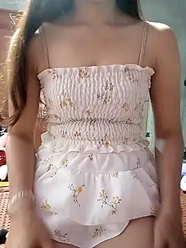 mymy06 online show from October 6, 2025, 4:15 pm