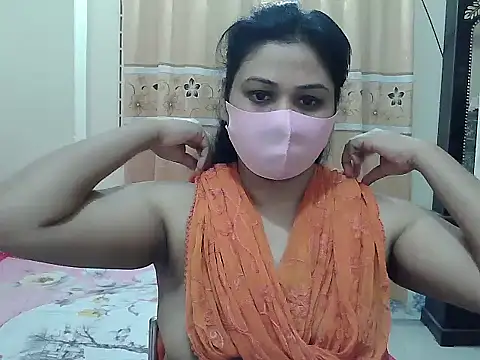 Snapshot of Elena_cruz5 chatting on November 12, 2025, 12:38 pm Elena cruz5 online show from November 12, 2025, 12:38 pm