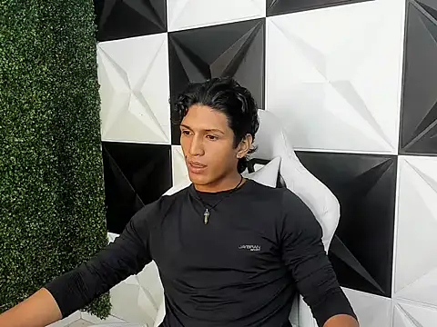 bull cam online show from December 2, 2025, 1:55 am