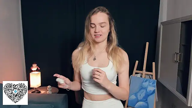 KerenFurguson online show from October 25, 2025, 7:08 pm