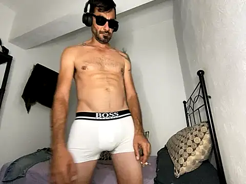 Snapshot of Asmodeo-6 chatting on November 12, 2025, 7:13 pm Asmodeo-6 online show from November 12, 2025, 7:13 pm